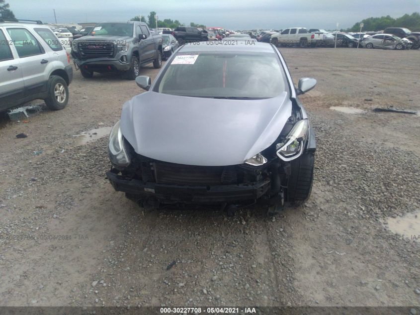 2015 HYUNDAI ELANTRA SE 5NPDH4AE2FH613132