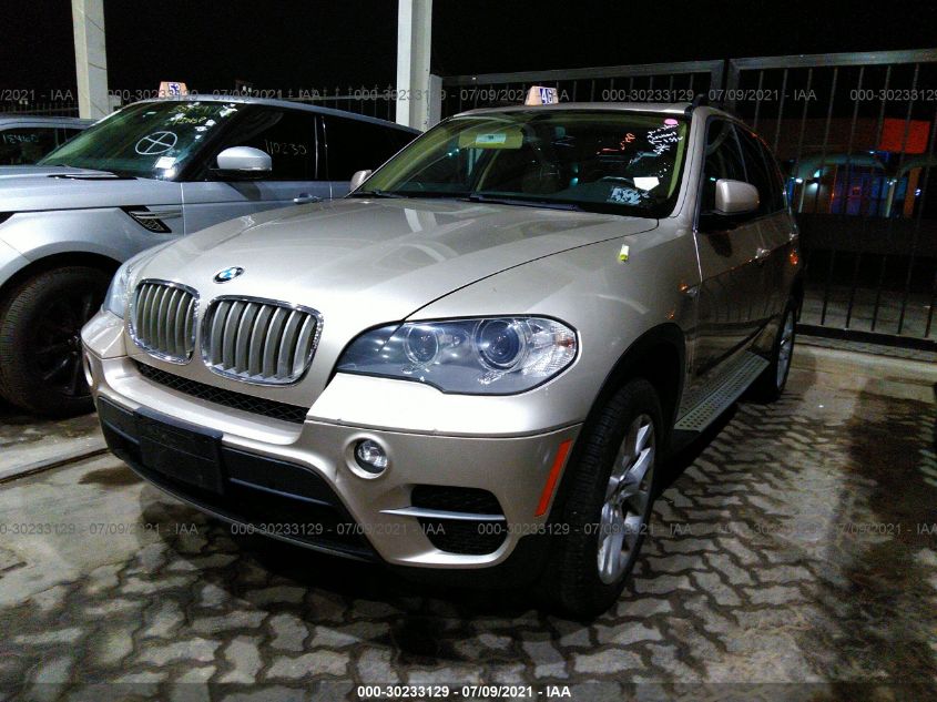 VIN 000004C57D0E04511 2013 BMW X5 no.2