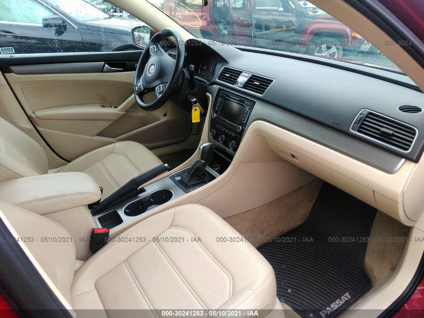 2015 VOLKSWAGEN PASSAT 2.0L TDI SE 1VWBV7A39FC085968