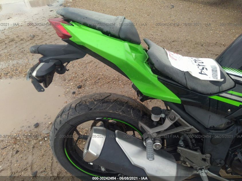 2016 KAWASAKI EX300 B JKAEX8B17GDA27945