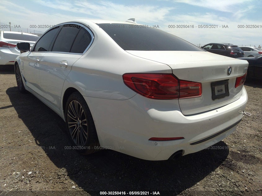 2019 BMW 5 SERIES VIN: WBAJA9C52KB393971