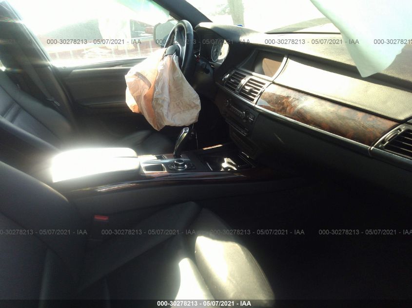 2013 BMW X5 XDRIVE35D 5UXZW0C54D0B95721