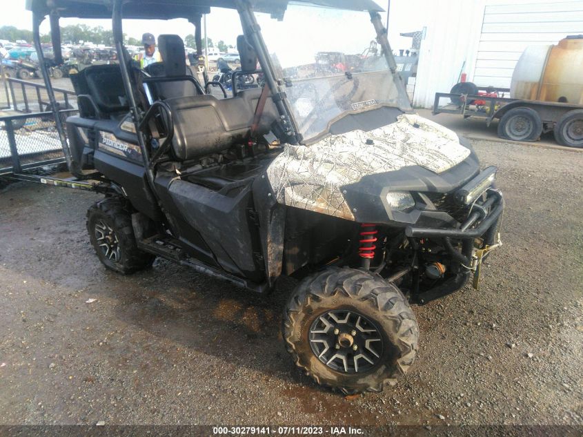 2017 HONDA SXS700 M4 - 1HFVE02H2H4302863