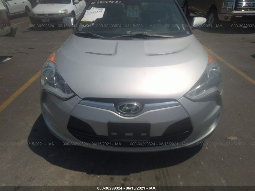 2013 HYUNDAI VELOSTER W/BLACK INT KMHTC6AD6DU163304