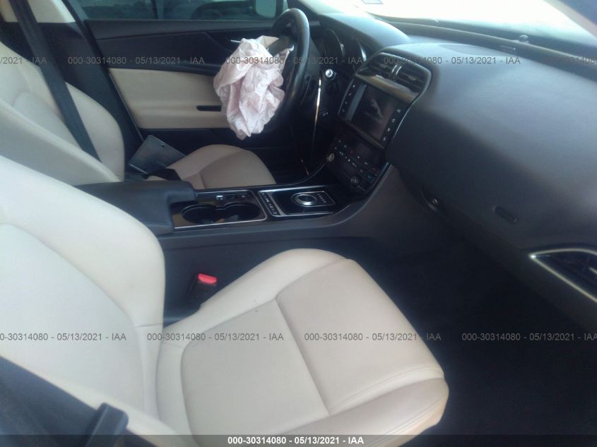 2017 JAGUAR XE 25T PREMIUM SAJAD4BG2HA966836