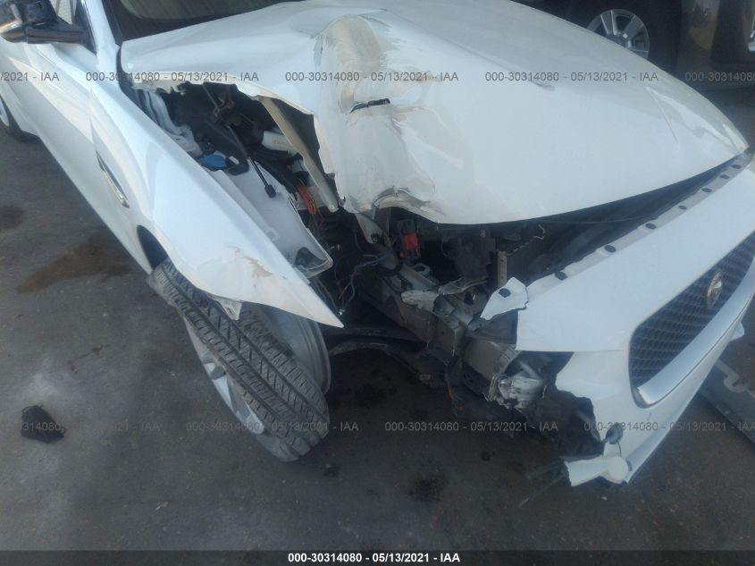 2017 JAGUAR XE 25T PREMIUM SAJAD4BG2HA966836