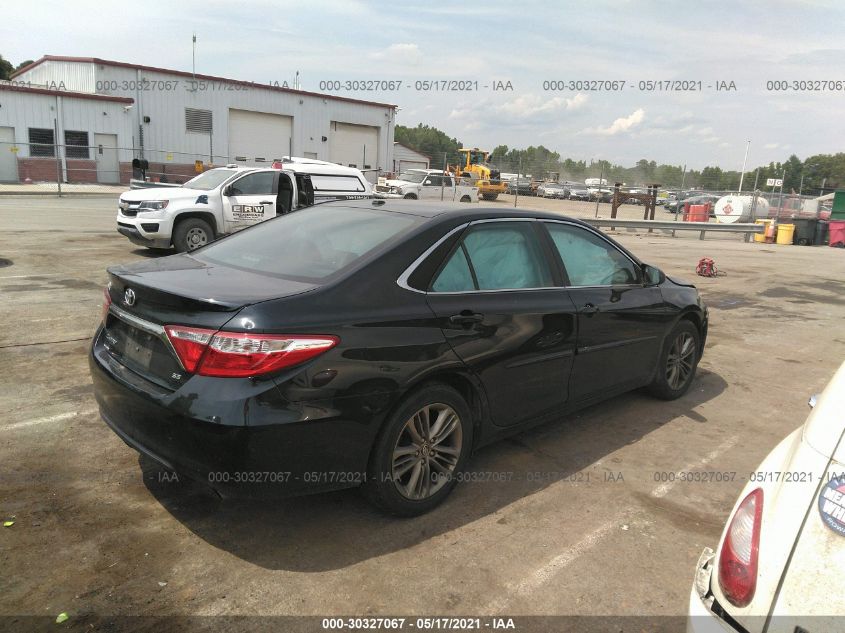 2015 TOYOTA CAMRY SE 4T1BF1FK7FU481870