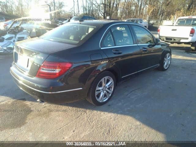 2013 MERCEDES-BENZ C-CLASS C 300 LUXURY WDDGF8AB7DA788714