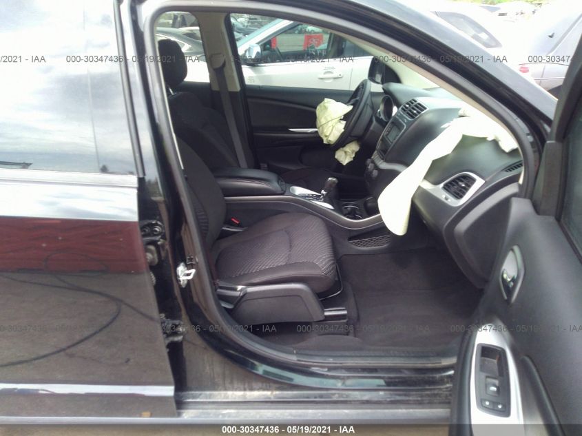 2019 DODGE JOURNEY SE 3C4PDCBB3KT758696