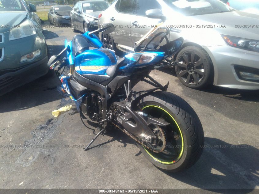 2018 SUZUKI GSX-R750 JS1GR7MA3J2101579