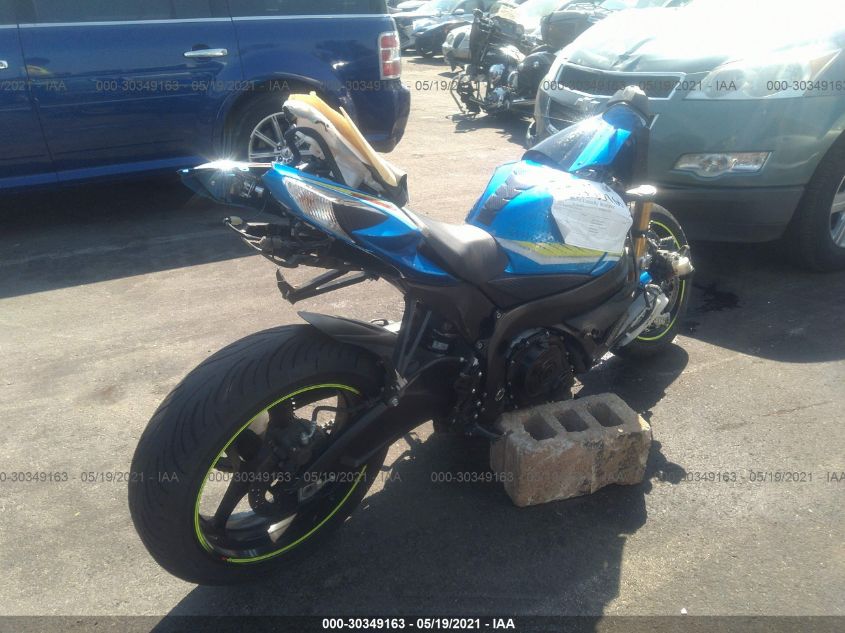 2018 SUZUKI GSX-R750 JS1GR7MA3J2101579