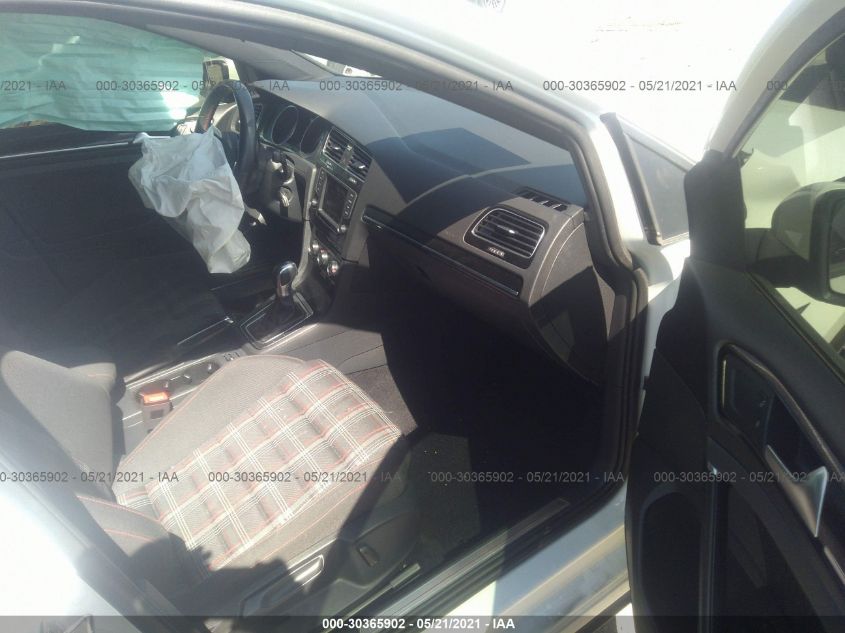 Volkswagen Golf GTI 2017 -auction- 4