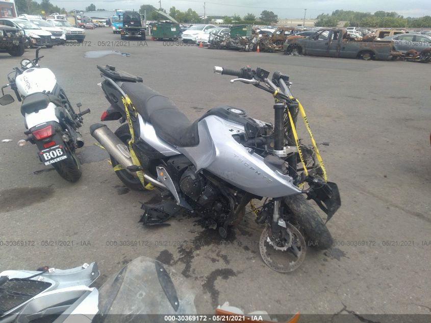 2013 TRIUMPH MOTORCYCLE TROPHY SE - SMTH02XK1DJ572010