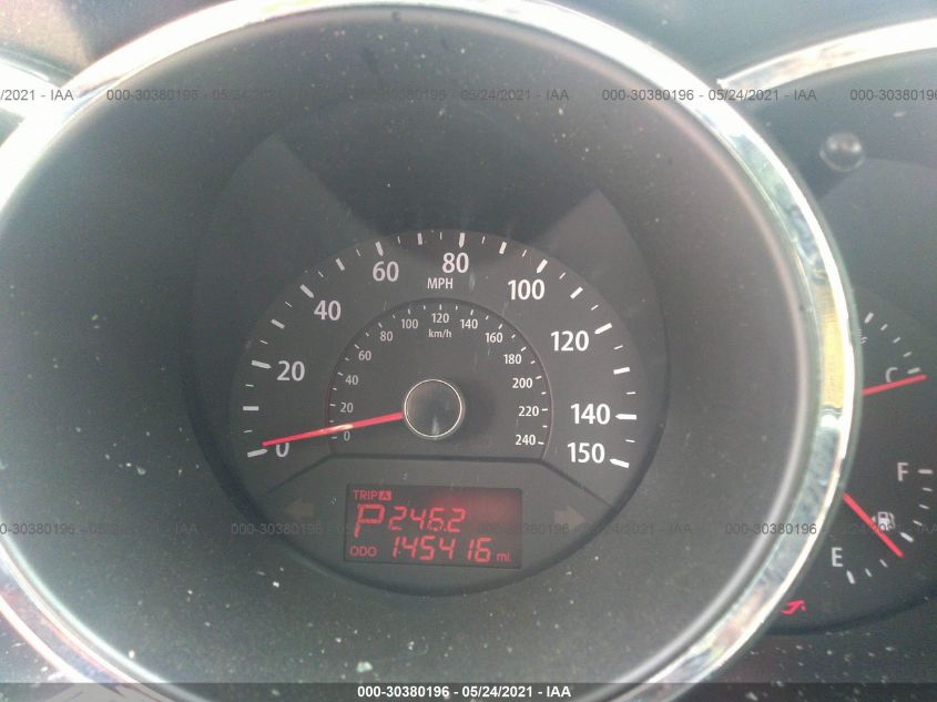 2013 KIA SORENTO LX 5XYKT4A6XDG331615