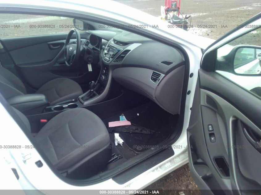 2015 HYUNDAI ELANTRA SE 5NPDH4AE5FH651342