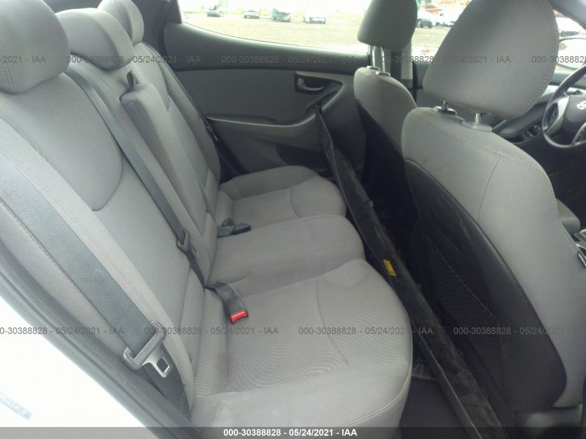 2015 HYUNDAI ELANTRA SE 5NPDH4AE5FH651342
