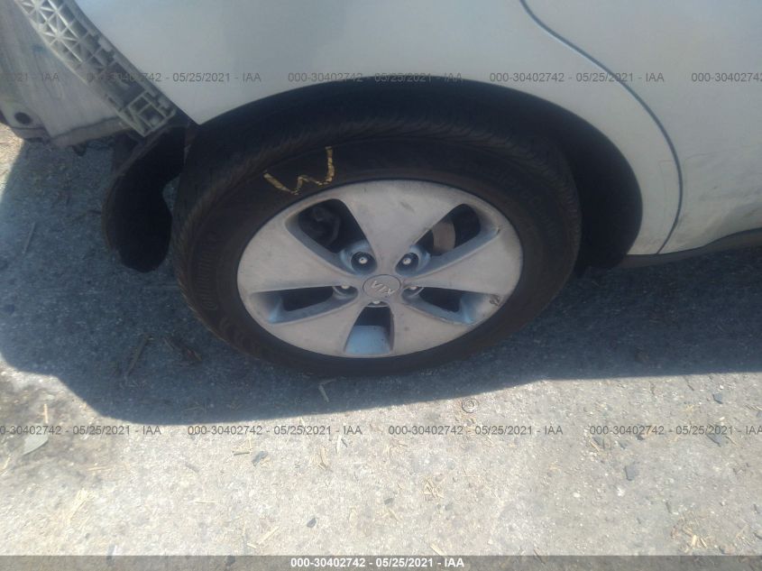 2014 KIA SOUL BASE KNDJN2A24E7708459