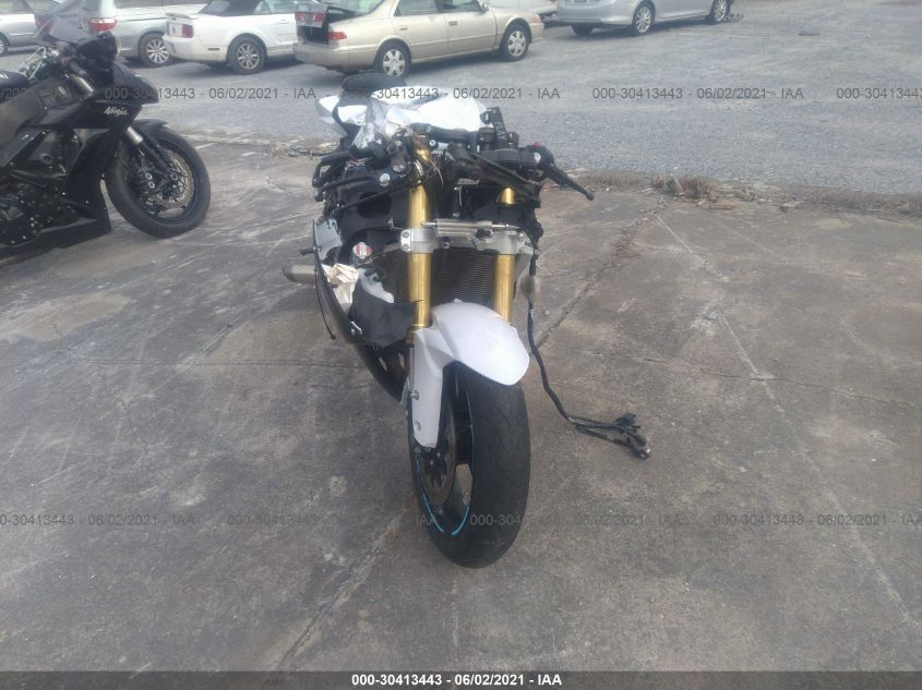 2020 SUZUKI GSX-R750 JS1GR7MA2L7100056