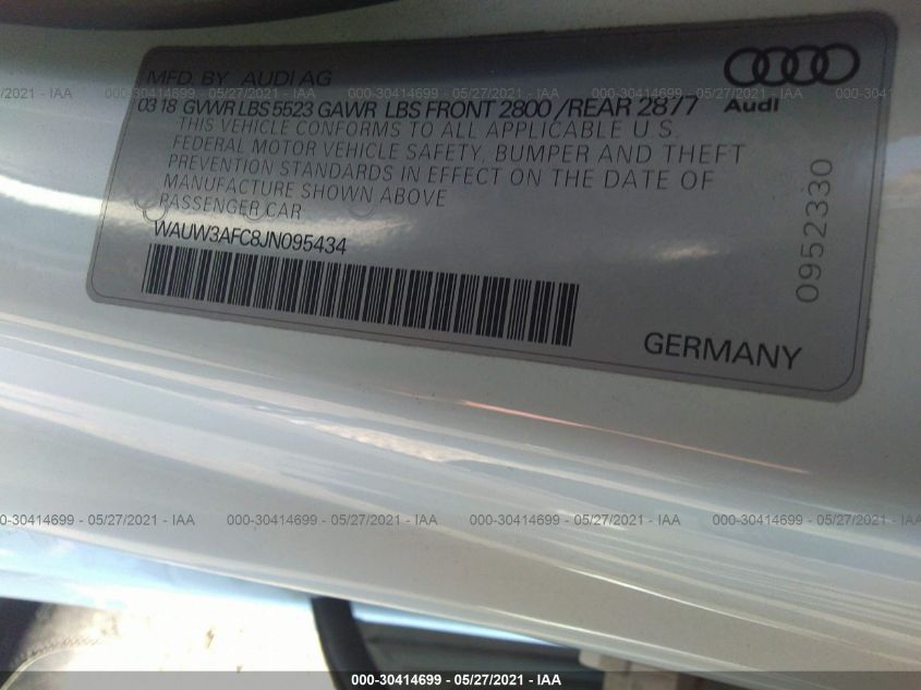 WAUW3AFC8JN095434 - 2018 Audi A7 Quattro Premium Plus - #null