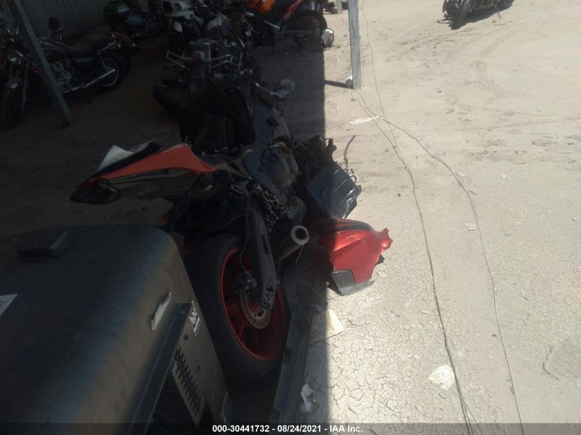 2014 HONDA CBR1000 RR JH2SC5953EK600588