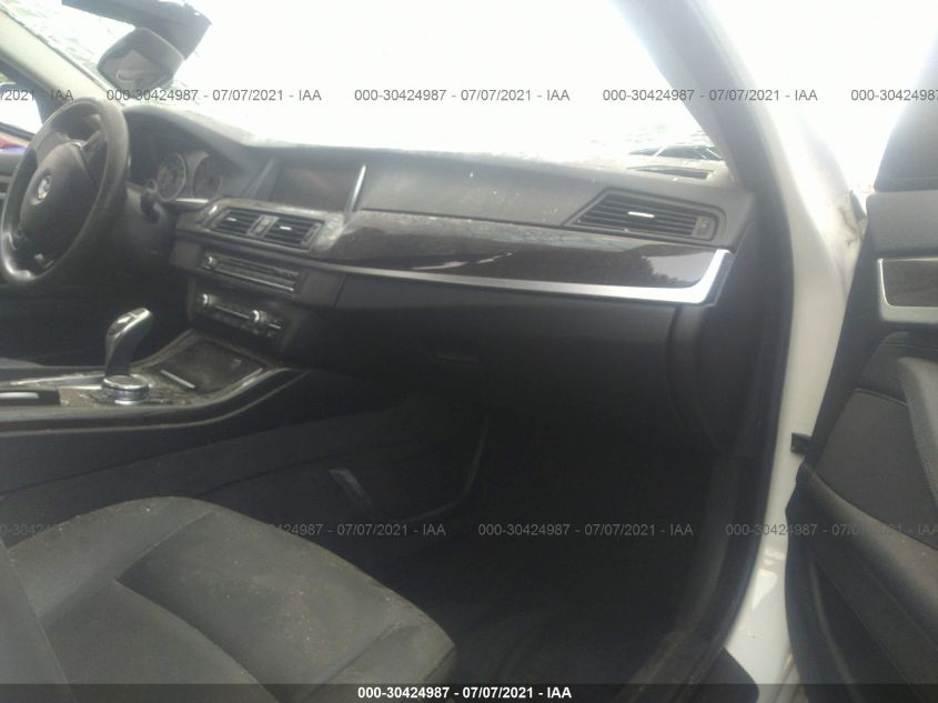 2016 BMW 5 SERIES 528I XDRIVE WBA5A7C58GG147247