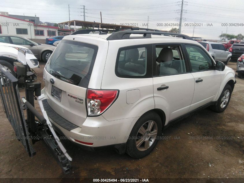 2013 SUBARU FORESTER 2.5X JF2SHABC0DH420929