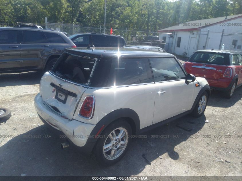 2013 MINI COOPER HARDTOP WMWSU3C53DT375677