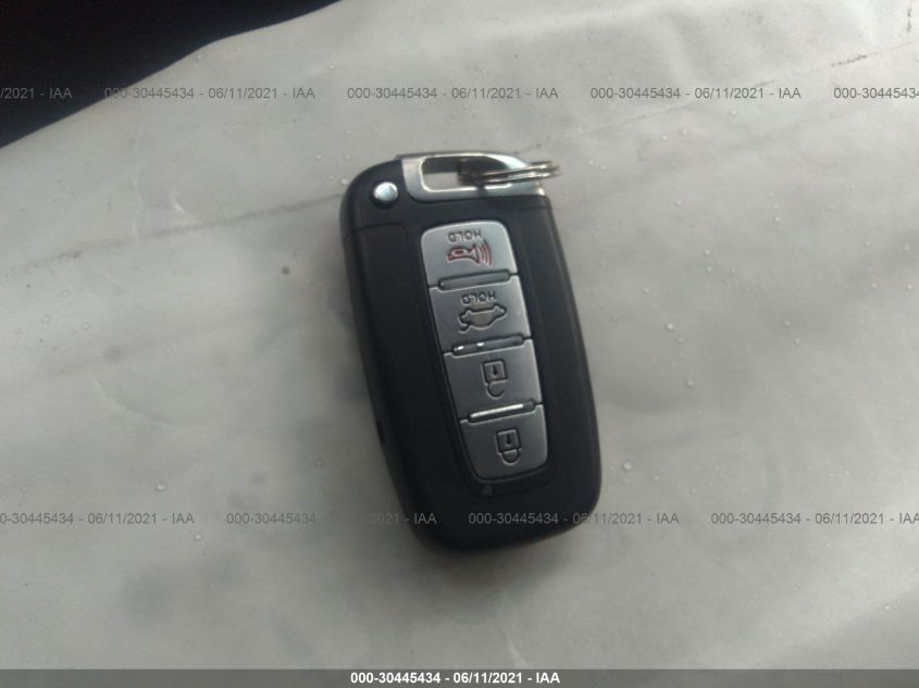 2013 HYUNDAI SONATA HYBRID LIMITED KMHEC4A43DA084932