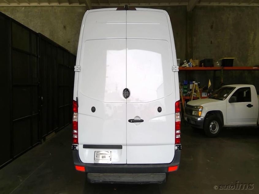 2015 MERCEDES-BENZ SPRINTER CARGO VANS WD3PE8CC4F5993254