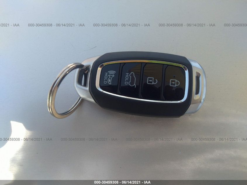 2019 HYUNDAI KONA SEL KM8K62AA8KU387205