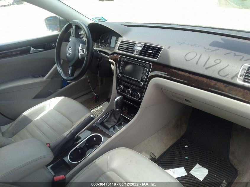 2015 VOLKSWAGEN PASSAT 1.8T SEL PREMIUM 1VWCT7A39FC121202