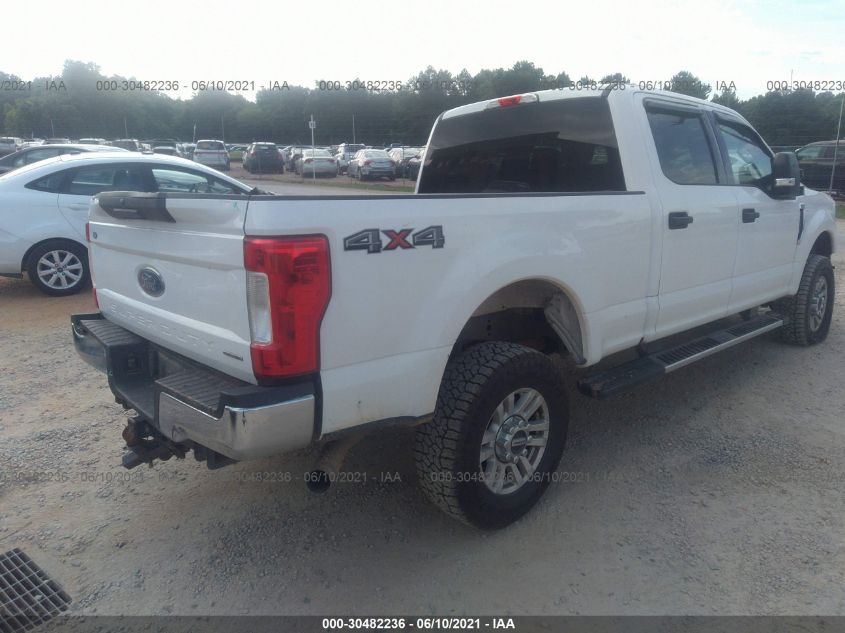 2017 FORD SUPER DUTY F-250 SRW LARIAT/PLATINUM 1FT7W2B64HEC91661