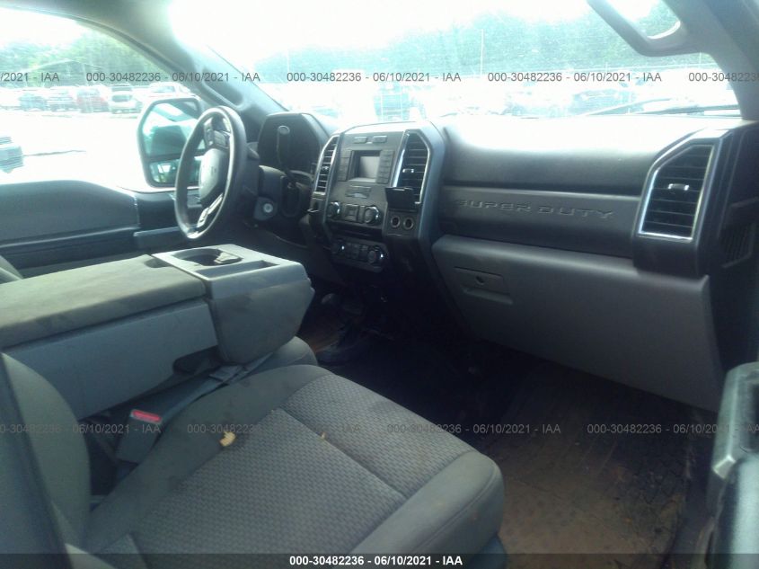 2017 FORD SUPER DUTY F-250 SRW LARIAT/PLATINUM 1FT7W2B64HEC91661