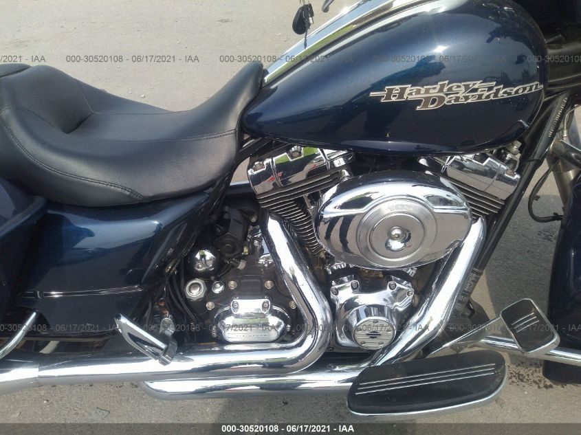 2012 HARLEY-DAVIDSON FLHX STREET GLIDE 1HD1KBM1XCB668215