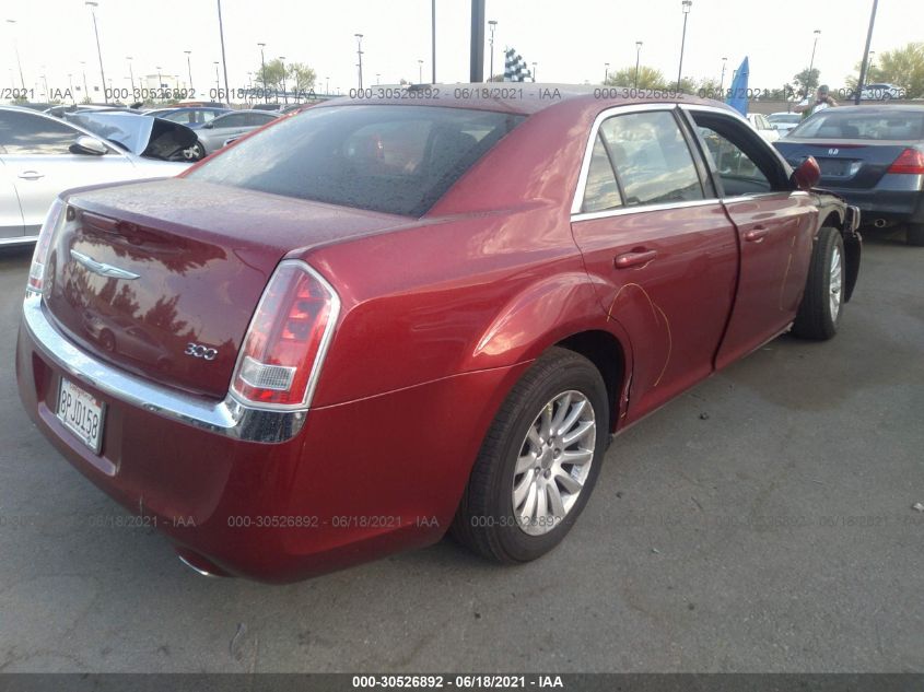 2013 CHRYSLER 300 2C3CCAAG8DH551370