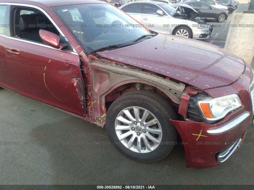 2013 CHRYSLER 300 2C3CCAAG8DH551370
