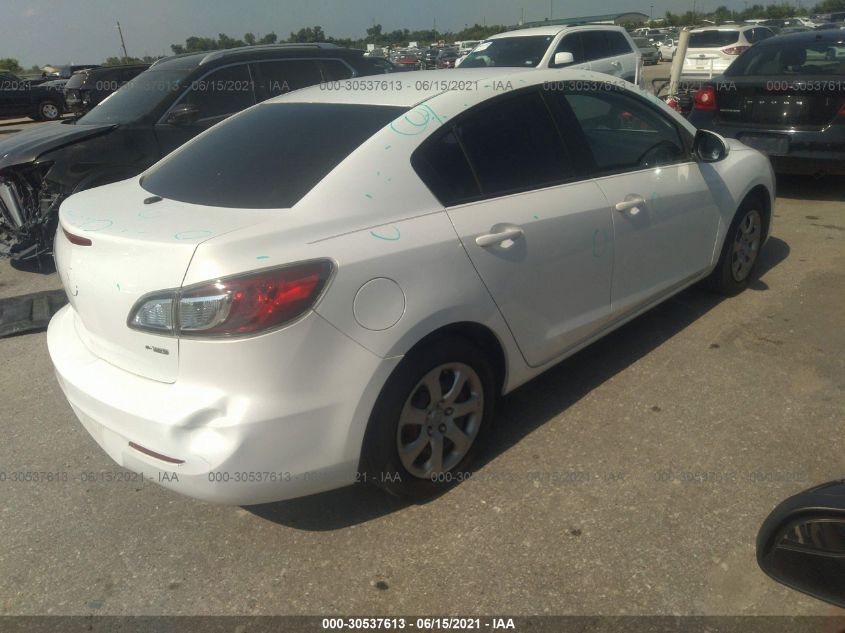 2013 MAZDA MAZDA3 I SPORT JM1BL1UP6D1823058