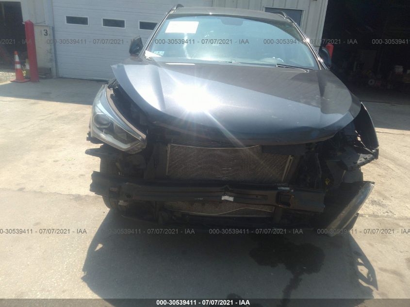 2017 HYUNDAI SANTA FE SE KM8SMDHF3HU217636