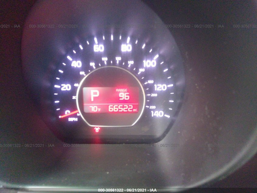 2015 KIA SOUL + KNDJP3A57F7216231