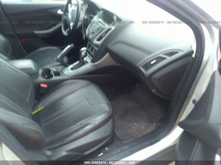 2014 FORD FOCUS SE 1FADP3K28EL151290