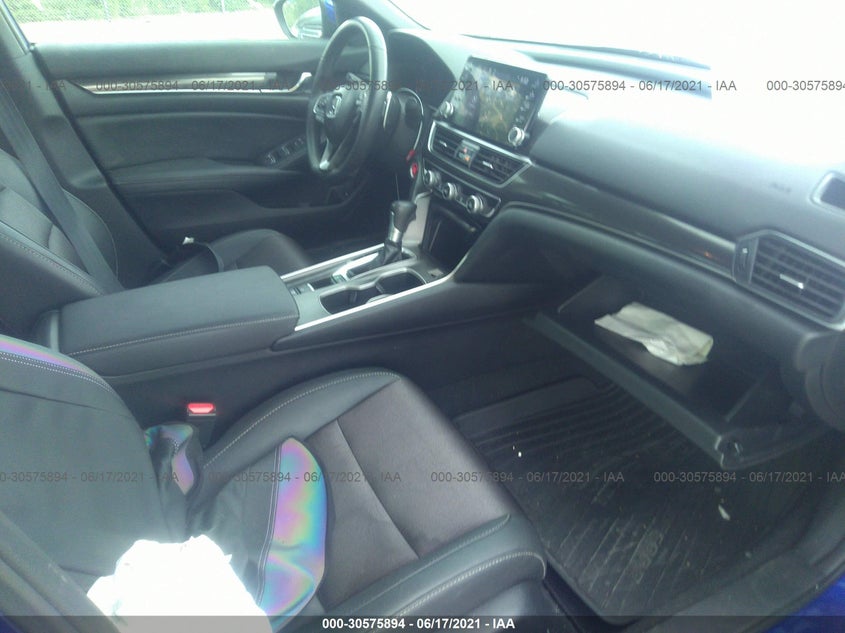 Honda Accord sedan 2019
