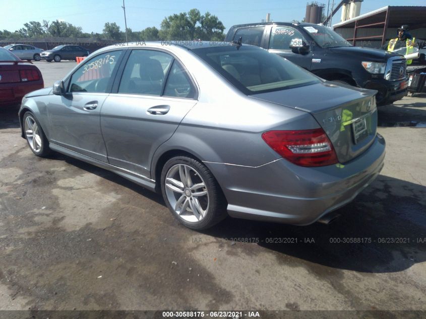2013 MERCEDES-BENZ C-CLASS C 300 WDDGF8AB1DG126043