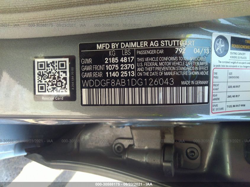 2013 MERCEDES-BENZ C-CLASS C 300 WDDGF8AB1DG126043