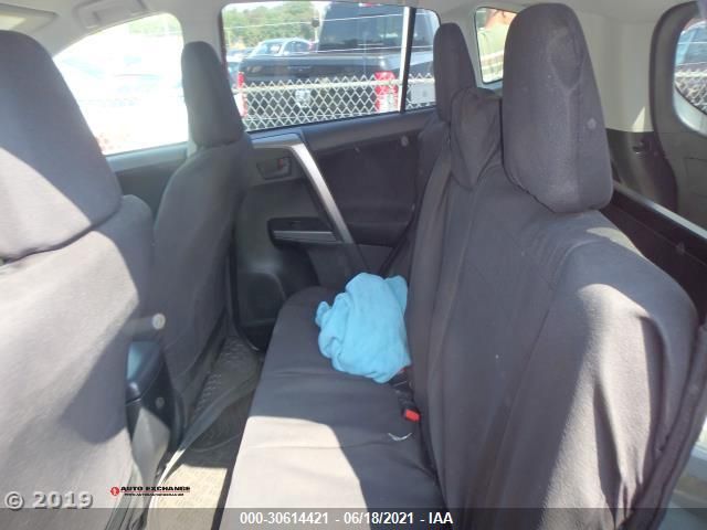 2017 TOYOTA RAV4 LE JTMBFREV4HJ144723
