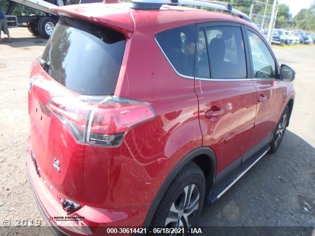 2017 TOYOTA RAV4 LE JTMBFREV4HJ144723