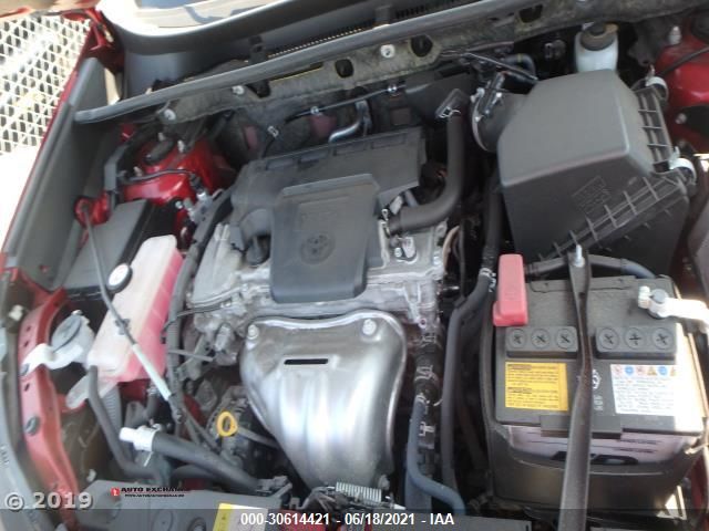 2017 TOYOTA RAV4 LE JTMBFREV4HJ144723