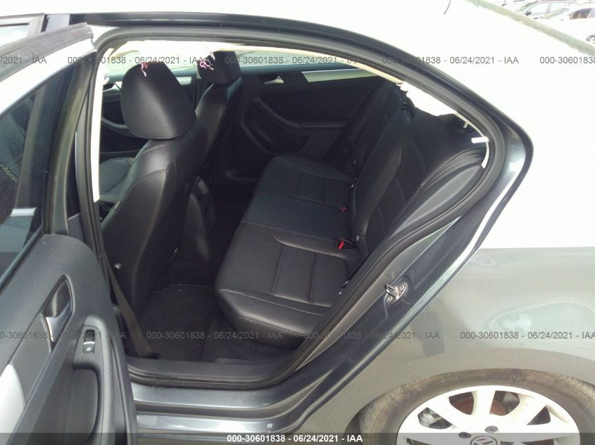2014 VOLKSWAGEN JETTA SEDAN SE 3VWD17AJXEM214316