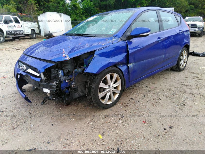 2013 HYUNDAI ACCENT SE KMHCU5AE6DU106391