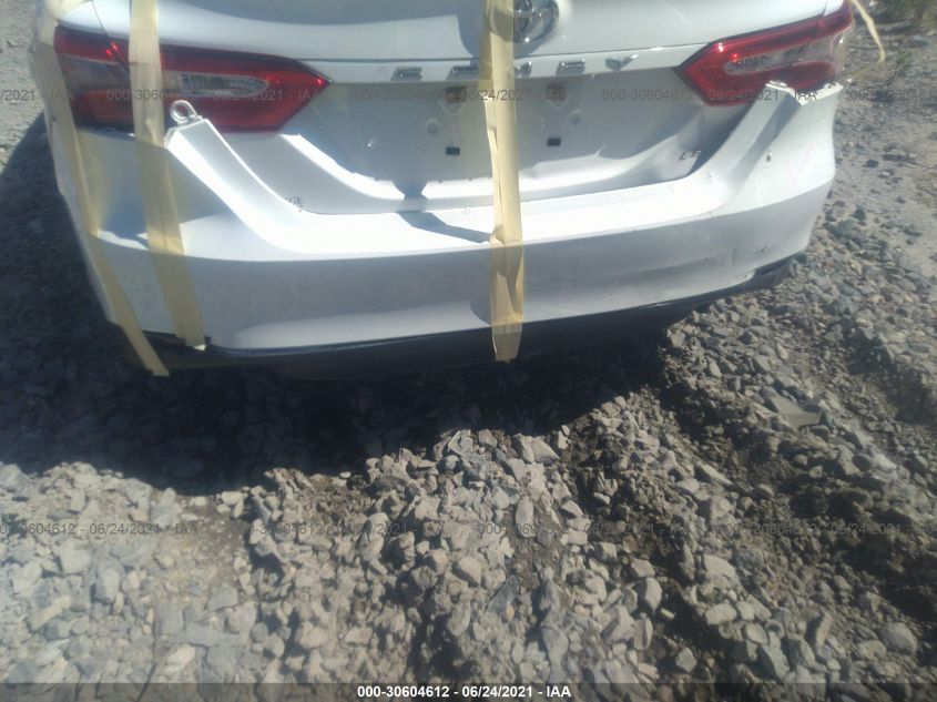2018 TOYOTA CAMRY LE/SE/XLE/L 4T1B11HK0JU099233