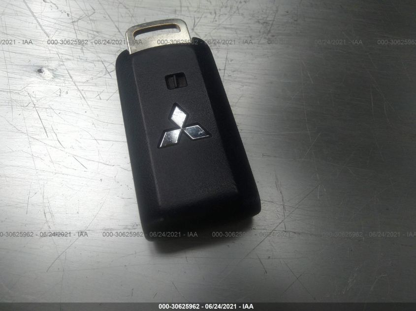 2015 MITSUBISHI MIRAGE ES/RF ML32A4HJ6FH055334